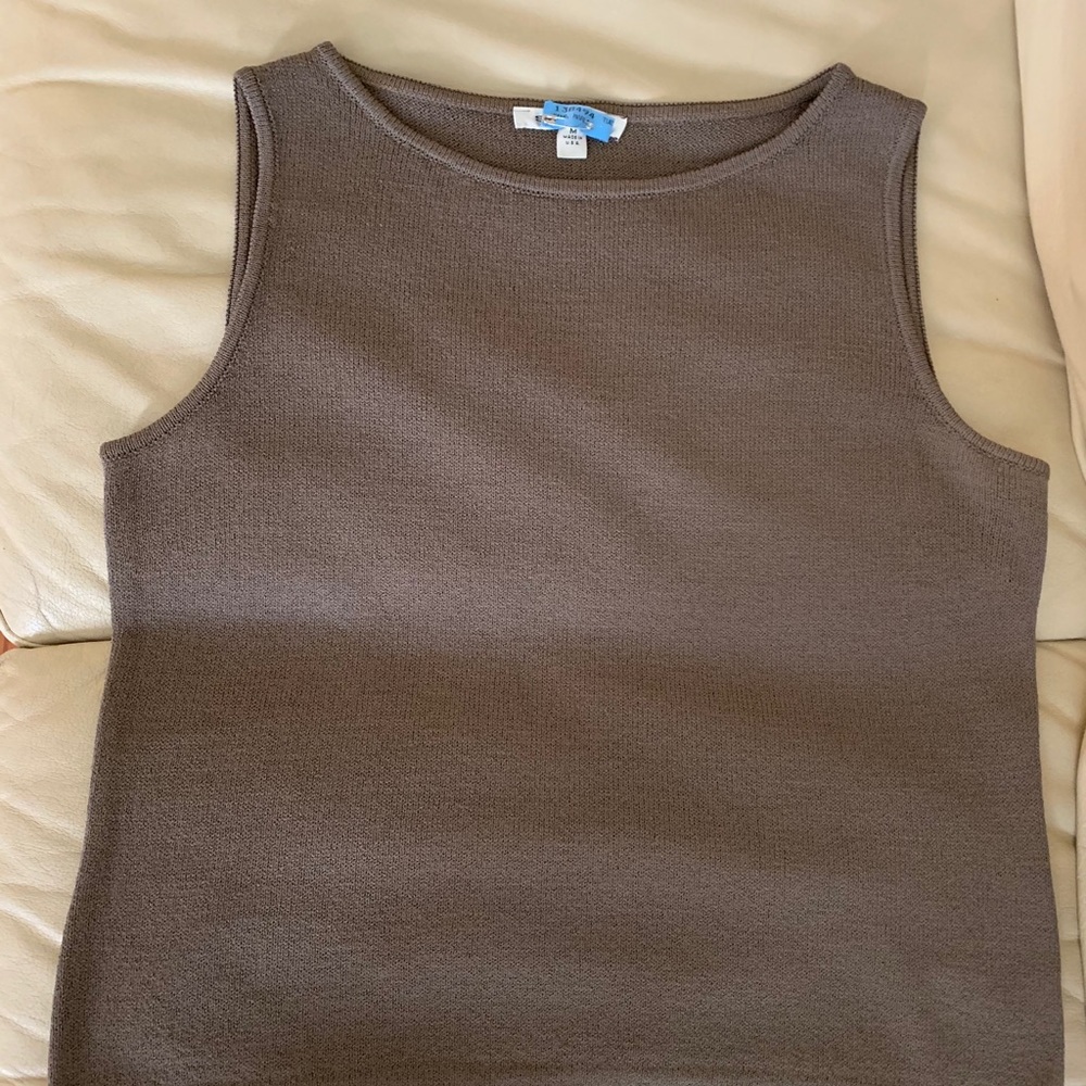 St John Taupe Tank, Size Medium